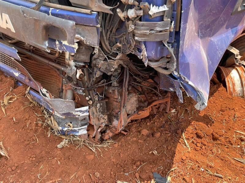 TRAGÉDIA: Acidente gravíssimo mata motorista e deixa carro destruído 9